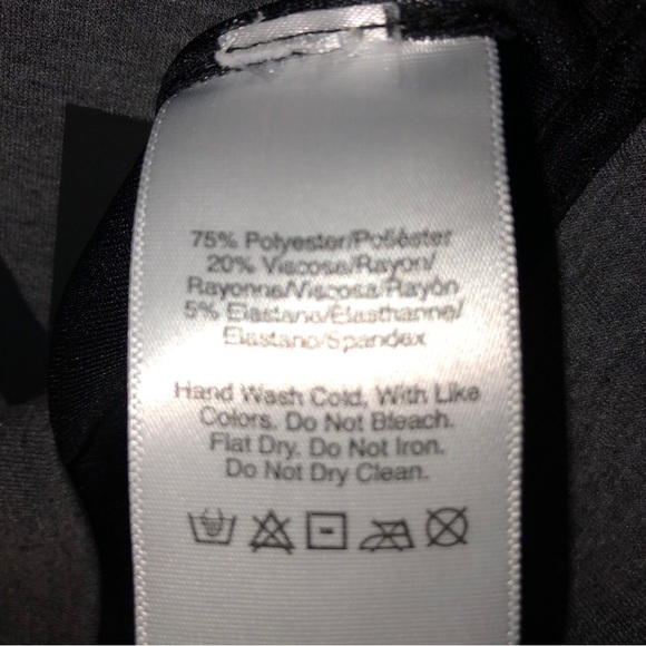 DKNY Grey Sweater W Blk Logo Men’s Size M Authentic W Zip Pocket - Picture 6 of 9